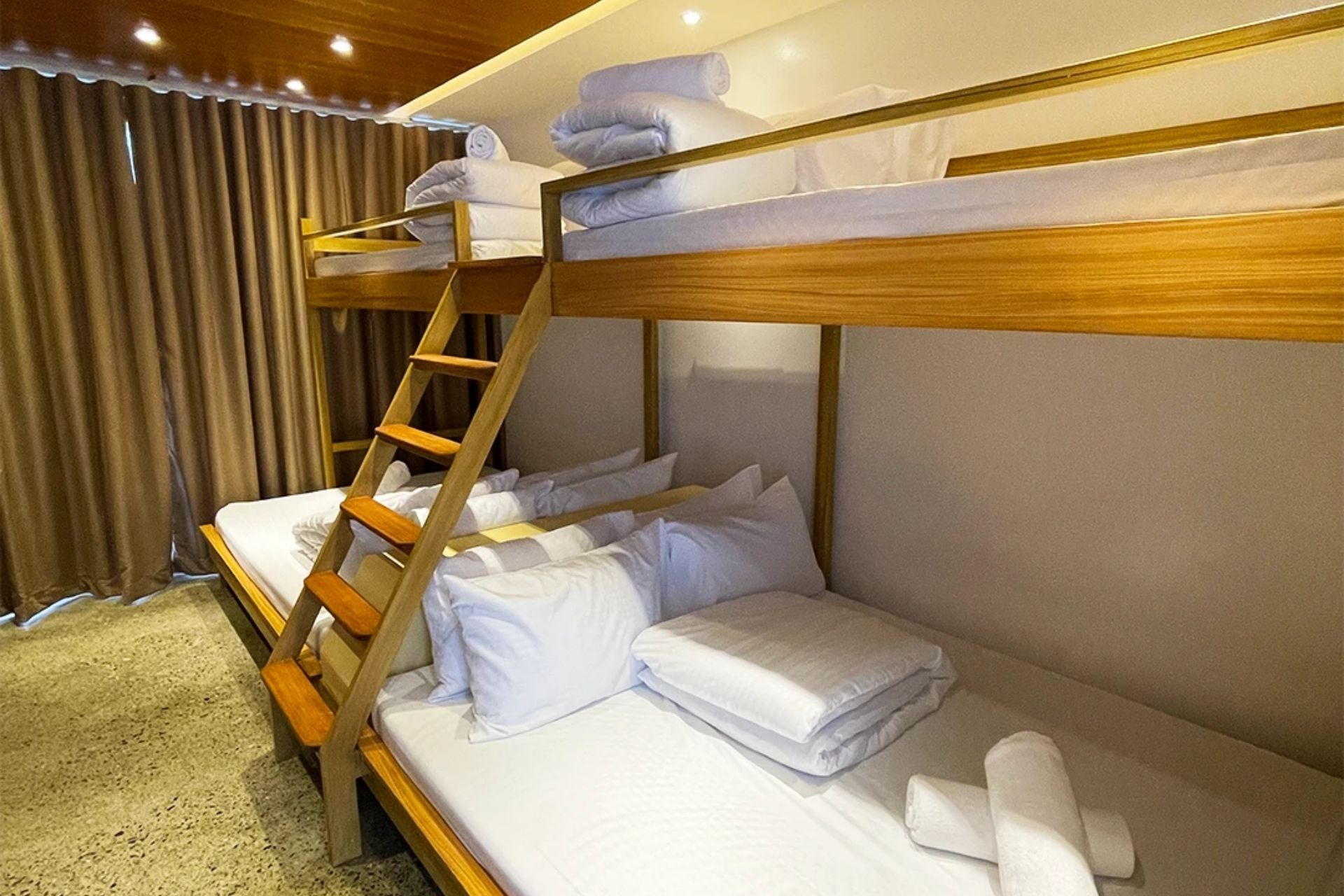 Seaview Villas Room 2 #1